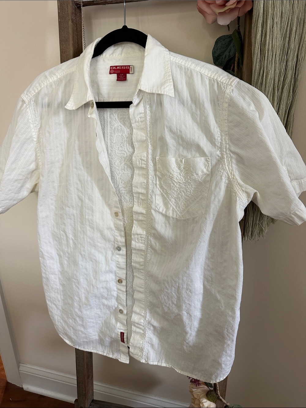 Guess Men’s White Short Sleeve Button-Down Shirt
